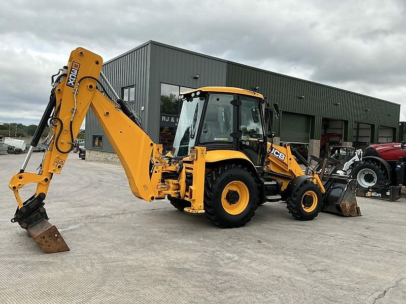 Tractopelle JCB 3CX – Image 10