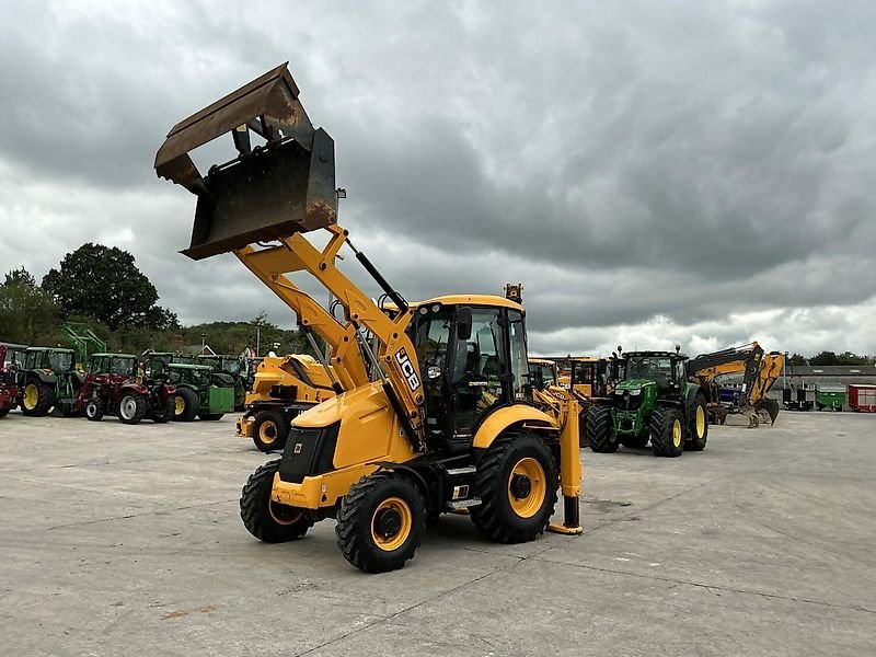 Tractopelle JCB 3CX – Image 18