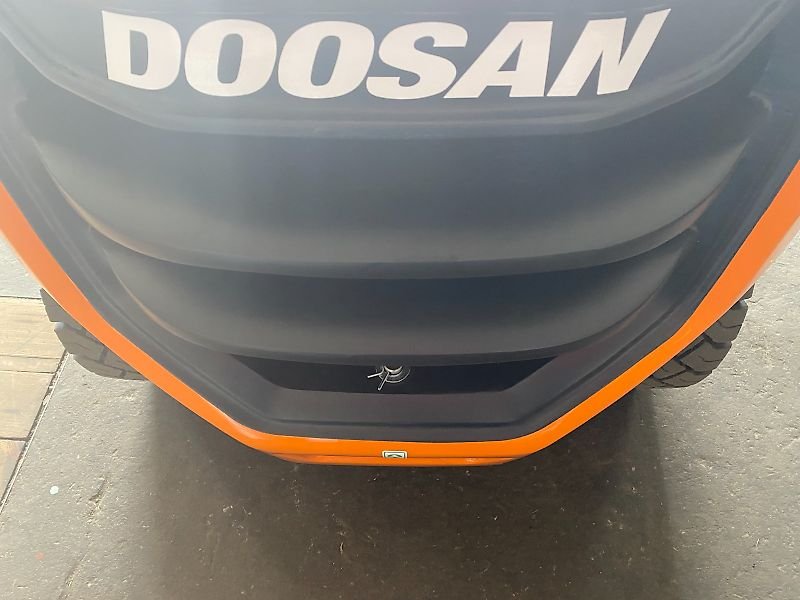 Chariot élévateur DOOSAN D30 NXP – Image 3