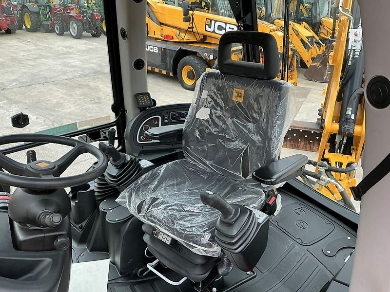 Tractopelle JCB 3CX – Image 21