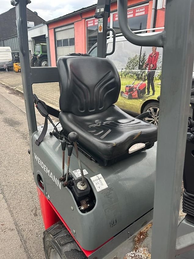 Chargeur compact MODERNTECH – Image 4