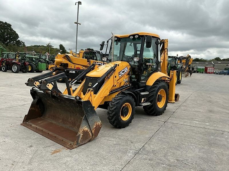 Tractopelle JCB 3CX – Image 4
