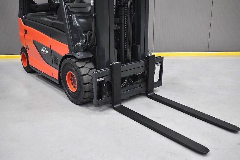 Chariots électriques Linde E 25-01 – Image 5